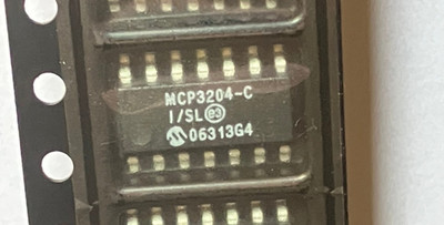 MCP3204CI/SL Microchip ADC 14SOIC