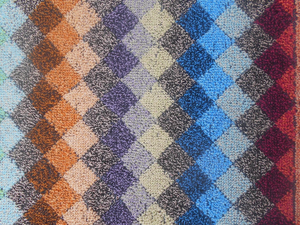 MISSONI HOME TWO HAND GUEST TOWELS COTTON 3D EFFECT  16x28in 40x70cm ALENA 100 - Image 4 of 4