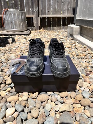 Size 9 - Nike Air Force 1 '07 LV8 Low Removable Swoosh - Black Gold