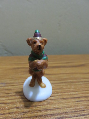 Department 56 Heritage Village Collection ONE-MAN BAND & DANCING DOG #58891 - Picture 3 of 5