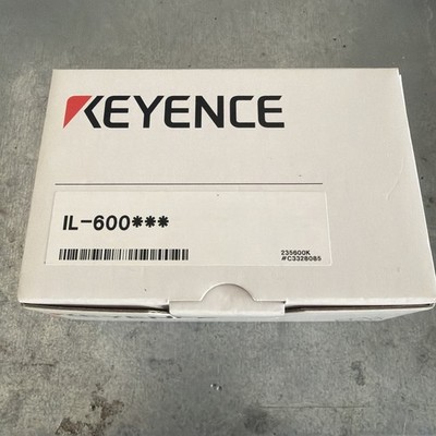 KEYENCE IL-600 CMOS Laser Application Sensor IL600 New In Box From Japan