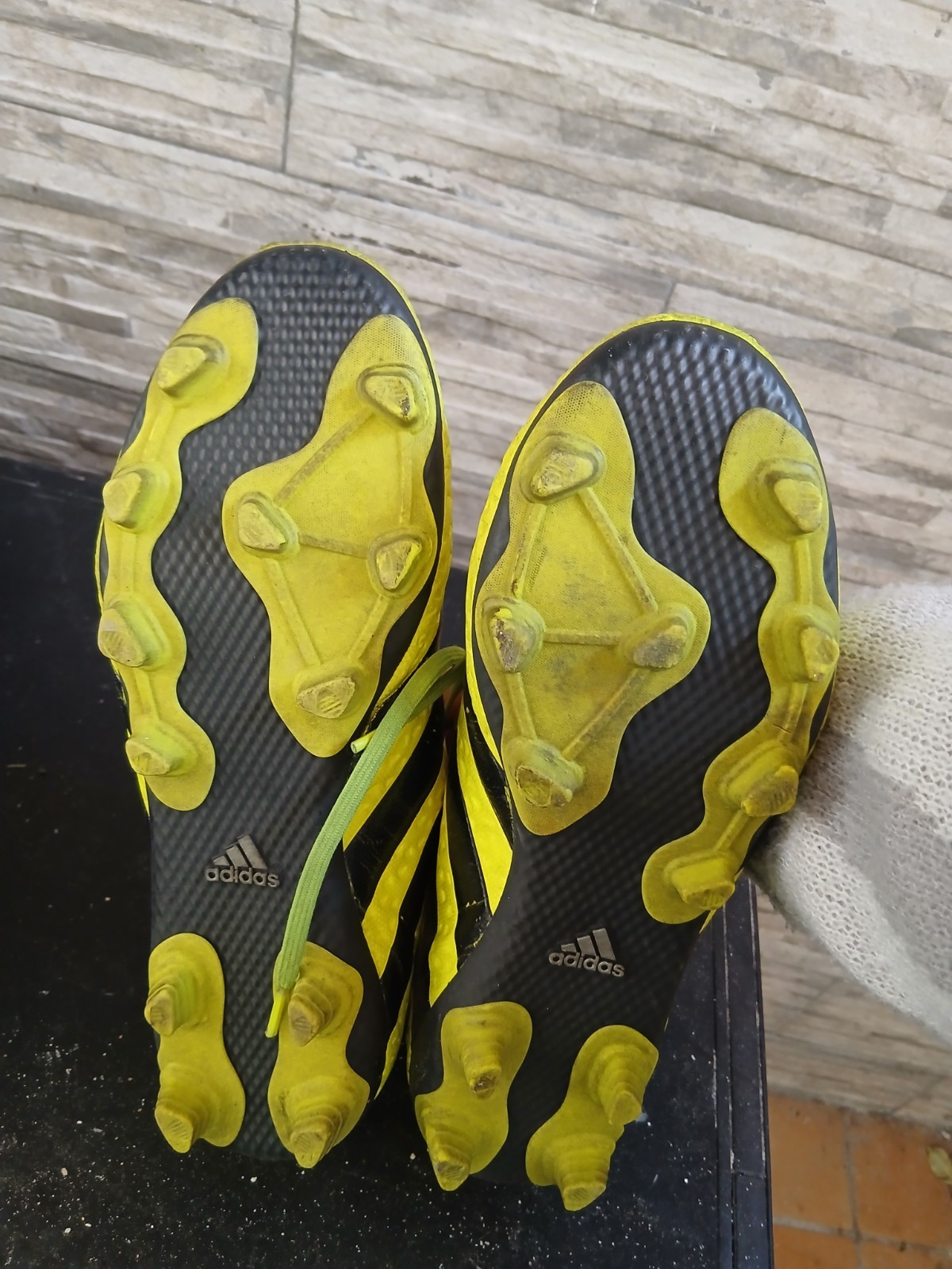 adidas football boots thumbnail 6