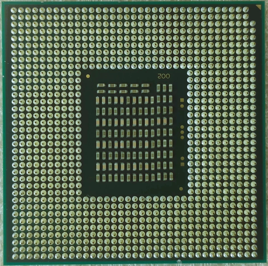 Intel Core Extreme i7-2960XM 2.7GHz Quad Core 8MB PGA988 SR02F Notebook CPU - Image 4 of 4