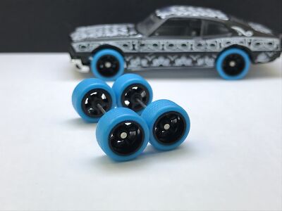 R288 Hot wheels 1/64 # 5 Spoke 10mm blue tires Medium, Real