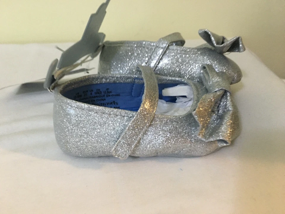 NUEVO CON ETIQUETAS Disney Store Cenicienta Bebé Disfraz Zapatos Princesa 0 6 M 6 12 18 Meses Foto 3 de 4