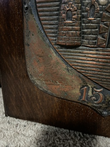 Plaque murale vintage en cuivre avec armoiries royales 1905 Fisher & Ludlow Ltd - Photo 8/14