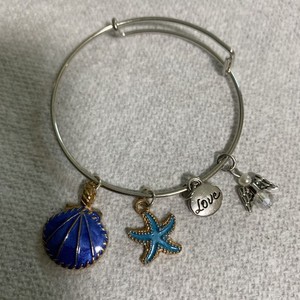 Silver Tone Charm Bracelet W/ 4 Charms-blue Seashell-blue Star Fish-love-angel.