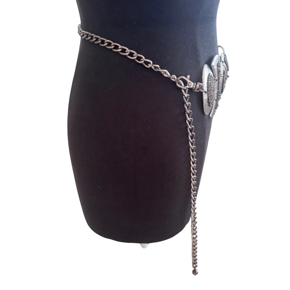 Vintage Faux Silver Metal Beaded Pink Stone Concho Chain Belt Women Preloved OS - Image 3 of 4