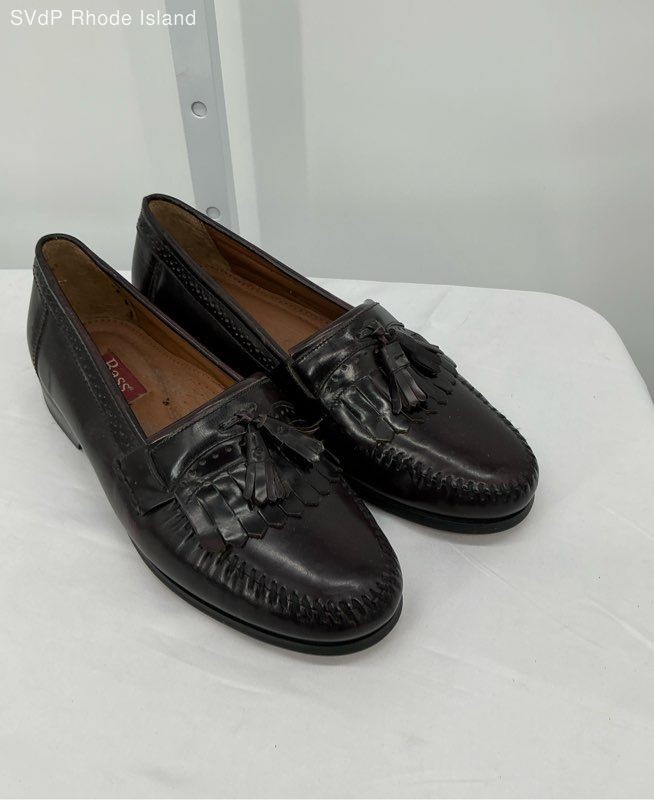 Bass Black Tasseled Loafers Dress Shoe Men 10EE