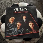 Queen–Greatest Hits–1981 Elektra–5E-564 Vinyl Record LP aboriginal vinyl