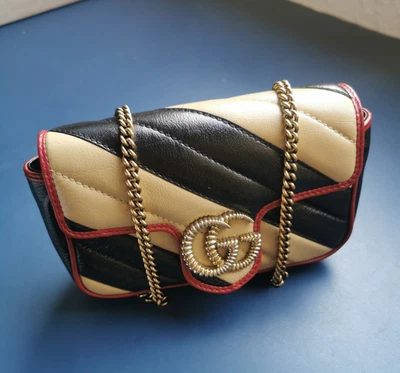 Gucci GG Marmont Super Mini