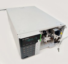 Pompa di prominenza Shimadzu LC-20AD sistema UFLC 228-45000-32 testata