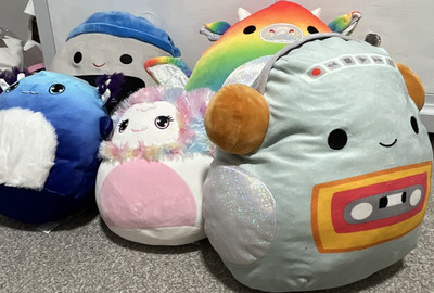 Squishmallows 5 pack.used in a clean house barely touched two are scented.￼