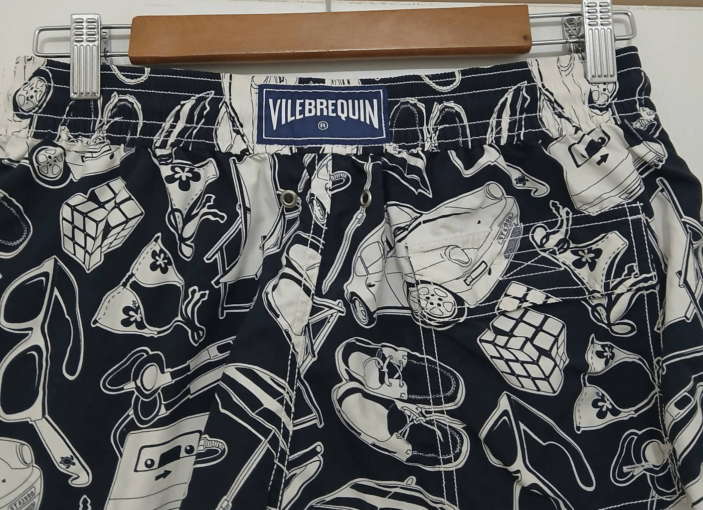 Vilbrequin mens large swim trunks beach shorts black white cars rubik's cube