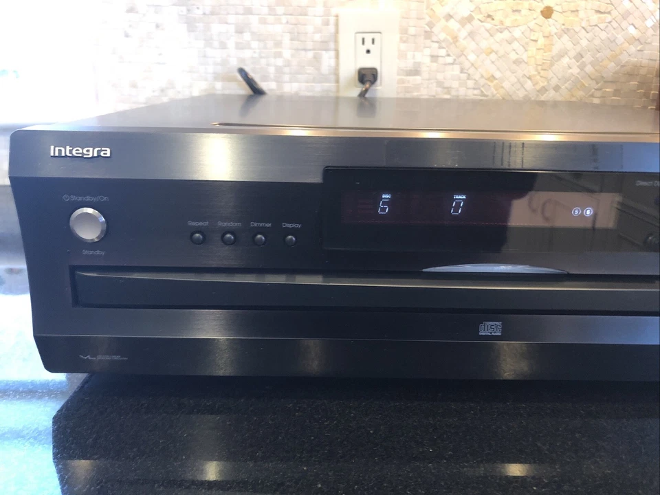 Reproductor de CD Carrusel Integra CDC 3.4 6 Discos Perfecto Estado de Funcionamiento Foto 4 de 4