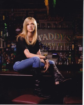 KAITLIN OLSON signed 8x10 IT'S ALWAYS SUNNY IN PHILADELPHIA DEE photo