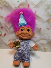 HAPPY BIRTHDAY BOY w/PRESENT - 5" Russ Troll Doll - NEW IN ORIGINAL BAG