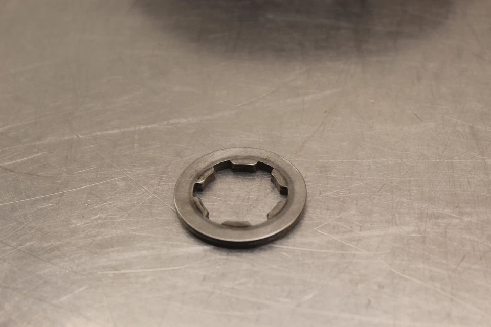 Yamaha TT250 1980 embrague completo con placas cubo de cesta Y859 Foto 2 de 4