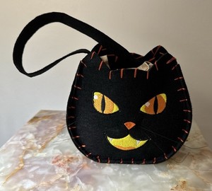 Vintage HALLOWEEN Black Cat Small Felt Treat Candy Tote Bag Purse CUTE
