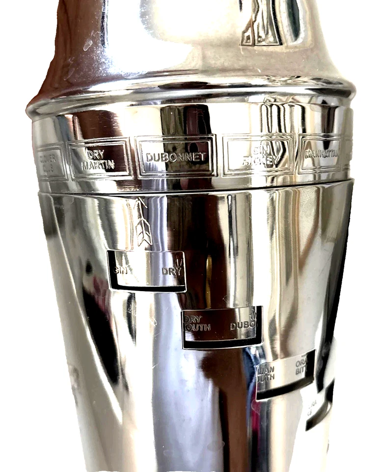 Coctelera Pottery Barn de acero inoxidable con mezclador con función “Twist A Recipe” Foto 2 de 4