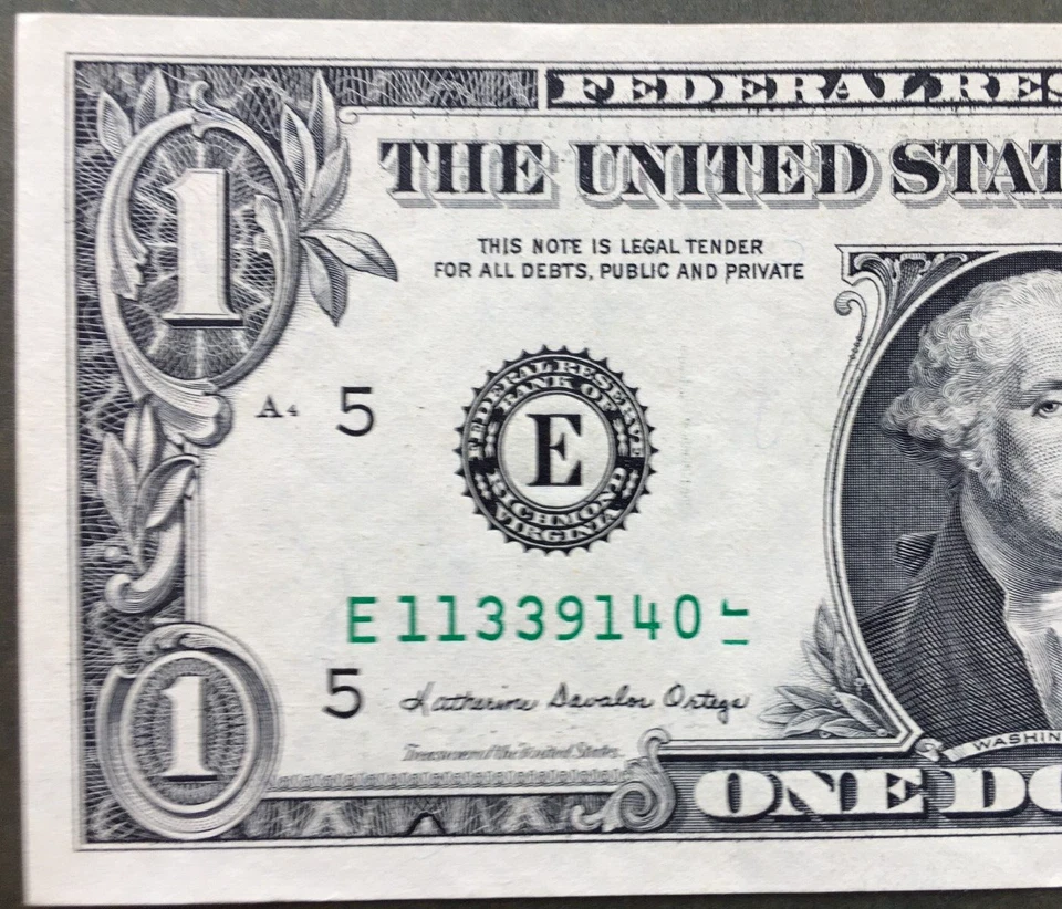 1988 $1 FRN MISALIGNED DIGIT ERROR ~ STUCK SUFFIX ~ Serial #  E 11339140 E/F - Image 3 of 4