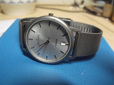 Skagen Men's 170LTTW Titanium Watch ~NEEDS BATTERY