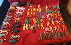 1950's PLASTIC TOY ACTION FIGURES LOT OF 76 COWBOYS INDIANS SOLDIERS USA MADE
