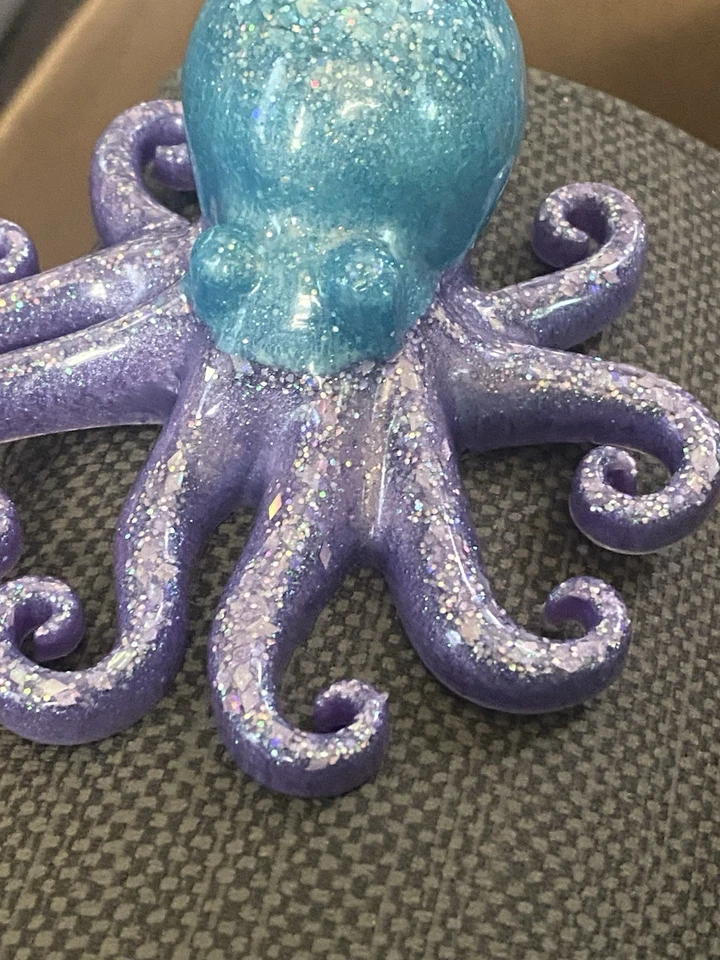 Pisapapeles Green Ocean Octopus resina epoxi She Is a Blue Headed Turquesa Brazos Foto 2 de 4