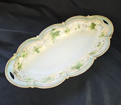 RS Prussia Red Star Celery Tray   Realistic Dogwood   Large 12¼  Handled Scallop