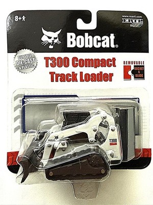 Ertl 12713 Bobcat T300 Compact Track Loader 1:50 w/Removable Bucket & Blade