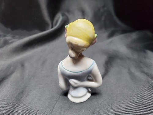 A2 3" Antique vintage Porcelain half doll German handpainted - Picture 5 of 9