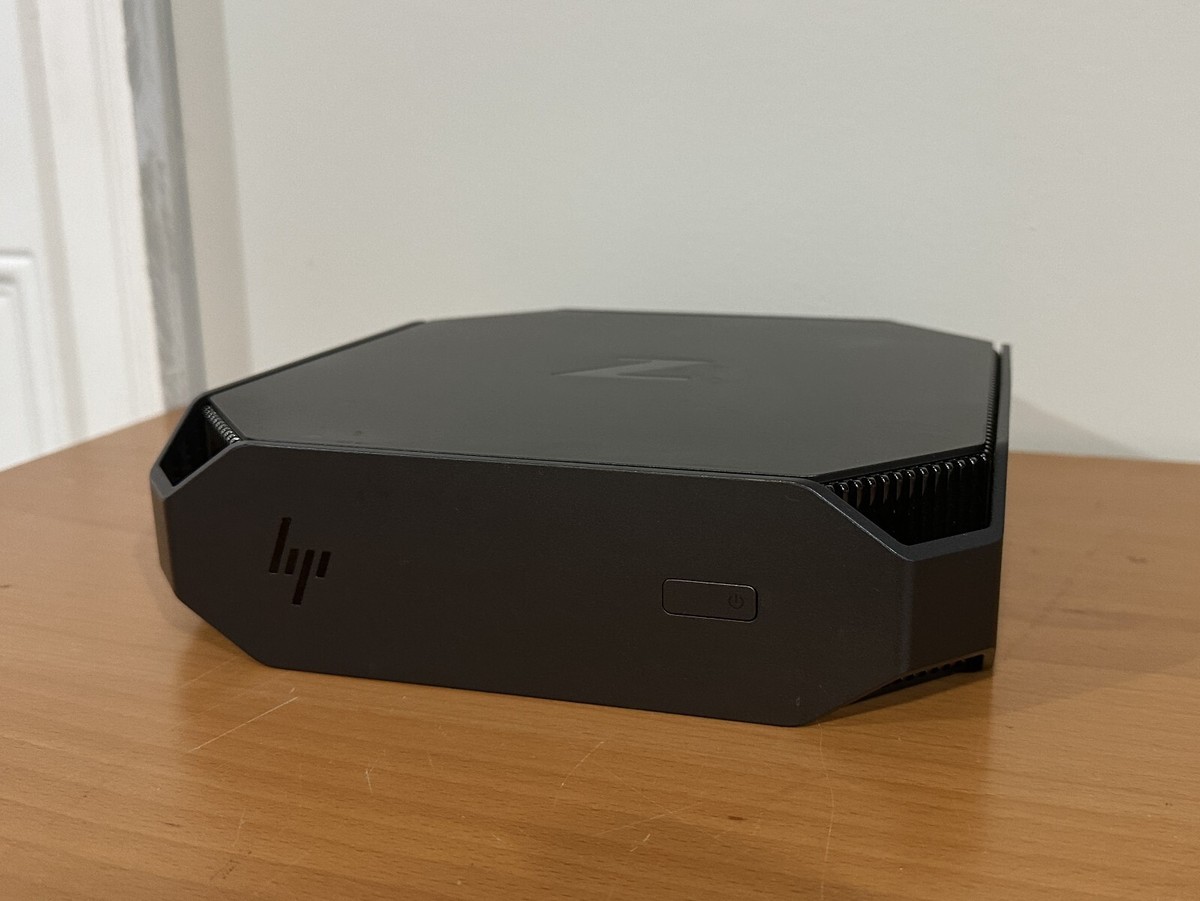 HP Z2 Mini G3 Workstation Core i7 16GB With AC Adapter HP Z2 Mini G3 Workstation Core i7 16GB With AC Adapter