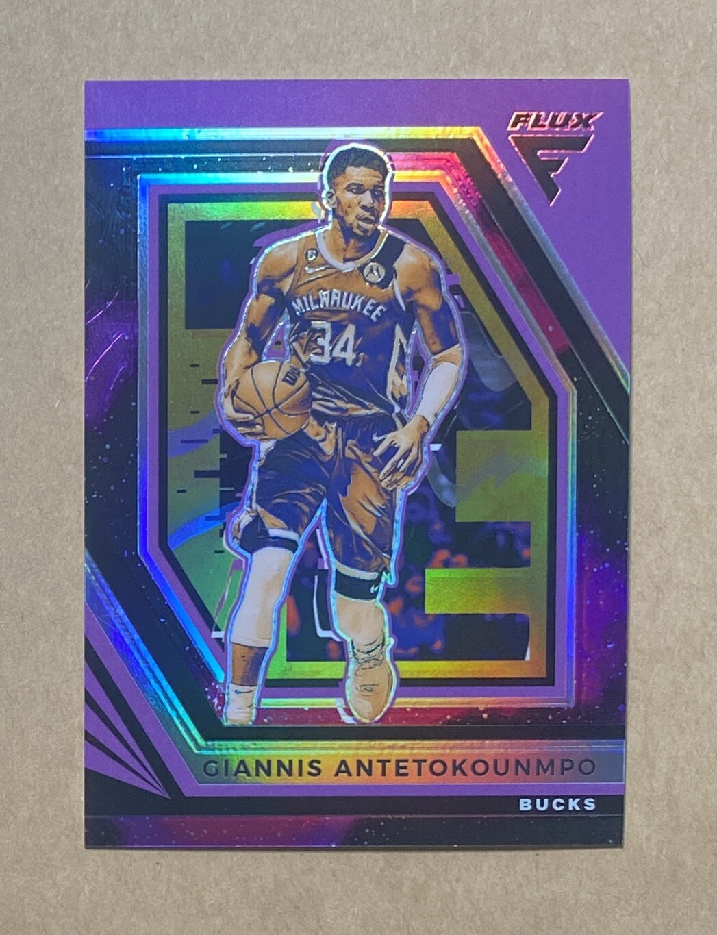 2022-23 Flux #98 Giannis Antetokounmpo Supernova Prizm #34/75 Jersey Number 1/1