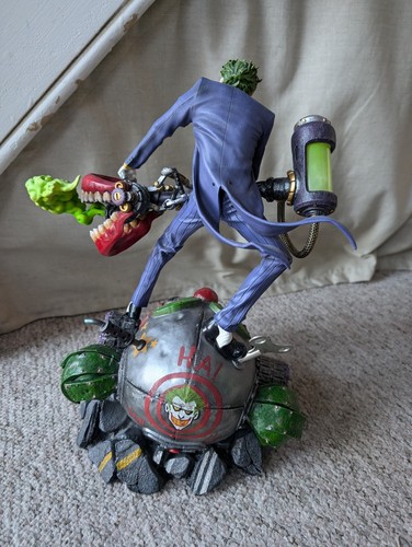 Estatua de XM Studios The Joker 1/6 DC Limited 451/600  - Imagen 3 de 7