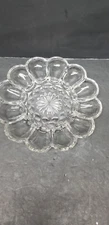 VTG ANCHOR HOCKING ROUND CLEAR GLASS DEVILED EGG PLATE 10"