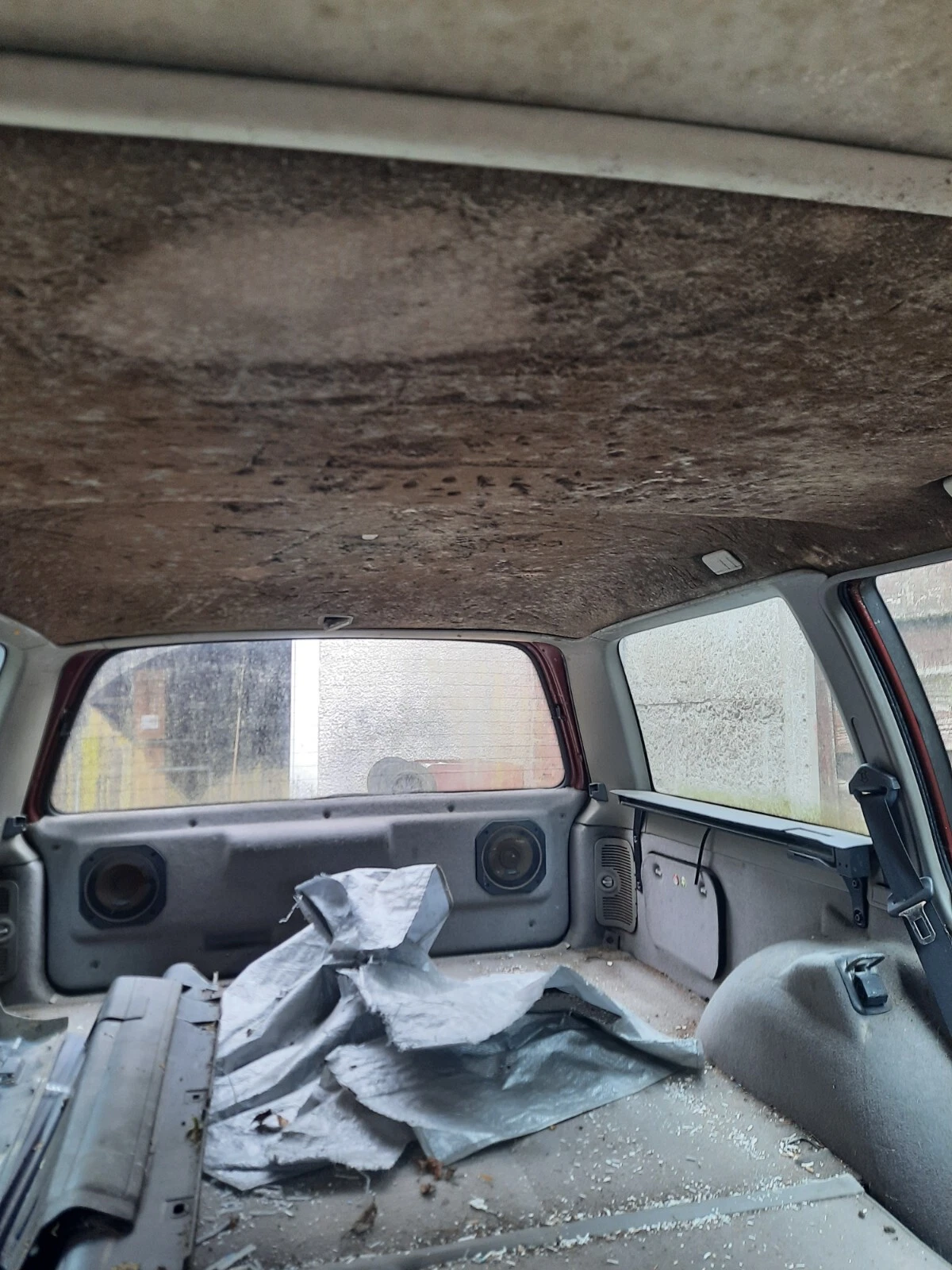 CLASSIC 1992 VAUXHALL CARLTON ESTATE J REG - Picture 4 of 12