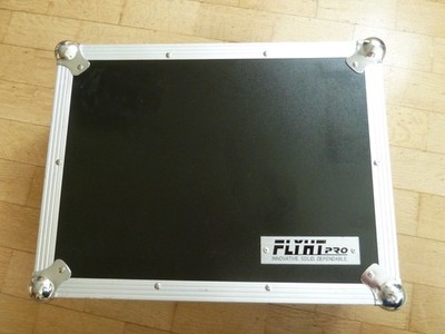 FLYTH Pro Case Mikro Koffer  7 bk - super stabil  1A Zustand !