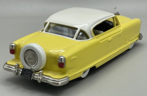 Miniature Brooklin Models 1/43 – Nash Ambassador 1954 – Superbe état