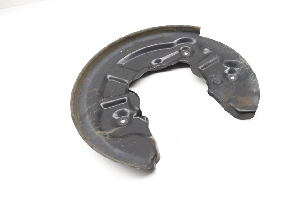 AUDI Q3 QUATTRO 2016-2018 - freno trasero izquierdo protector contra salpicaduras/salpicaduras 5N0615611G Foto 2 de 4