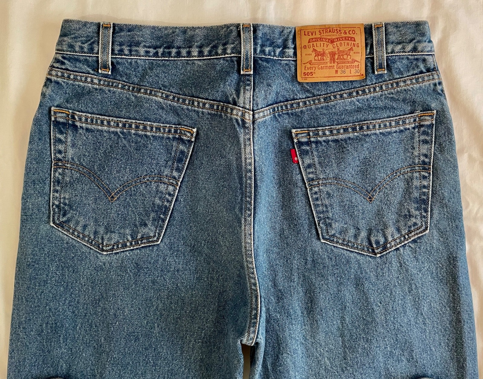 Levi’s 505 Mens 36X30 Regular Fit Straight Leg Rare Blank Red Tab w/Trademark R image 5