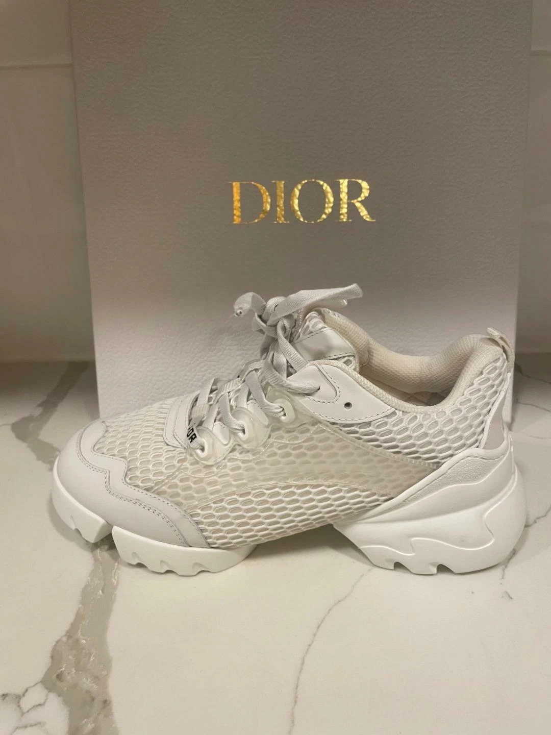 Baskets en caoutchouc pour femmes DIOR D CONNECT femmes en maille cuir blanc