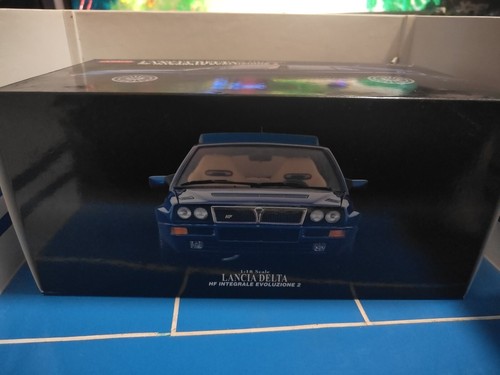 1/18 Kyosho Lancia Delta HF Integrale Blue Lagos - Imagen 2 de 15