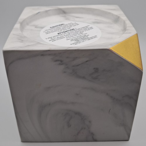 Bath & Body Works Marble Block 3 Wick Candle Holder Pedestal NEW - 第 1/3 張圖片
