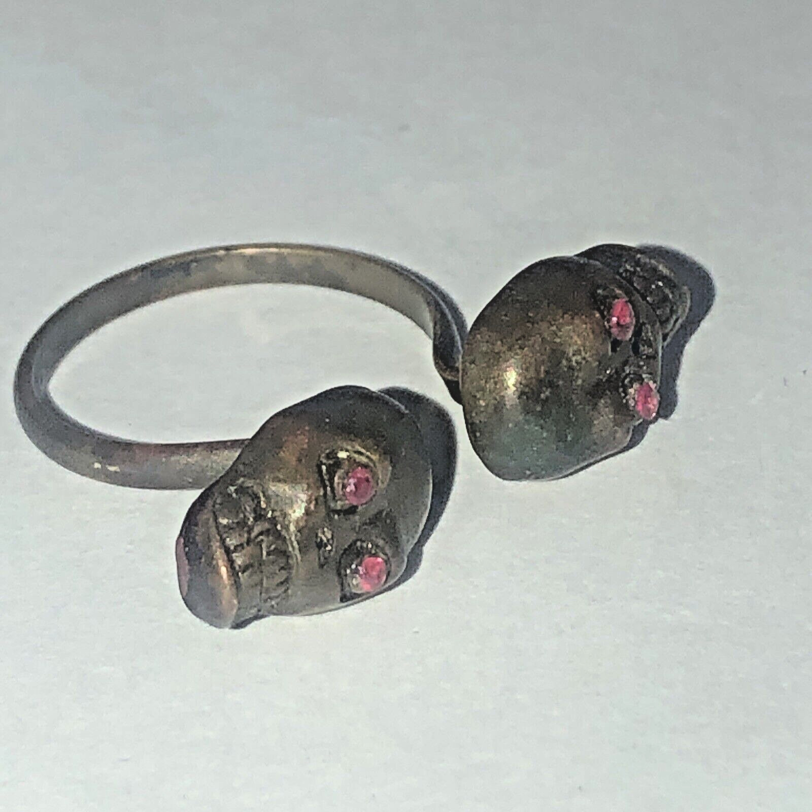 Antique 800 Solid Silver Open Ring Double Skull H… - image 5