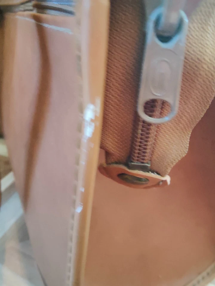 Bolso de fin de semana forrado de plástico Hartmann de colección vinilo/cuero Foto 3 de 4