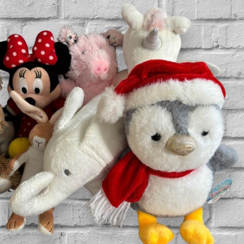 18 Bundle of Story Tales Book Personaggi Morbidi Disney Peluche Maiale Orso Suricato - Foto 12 di 13