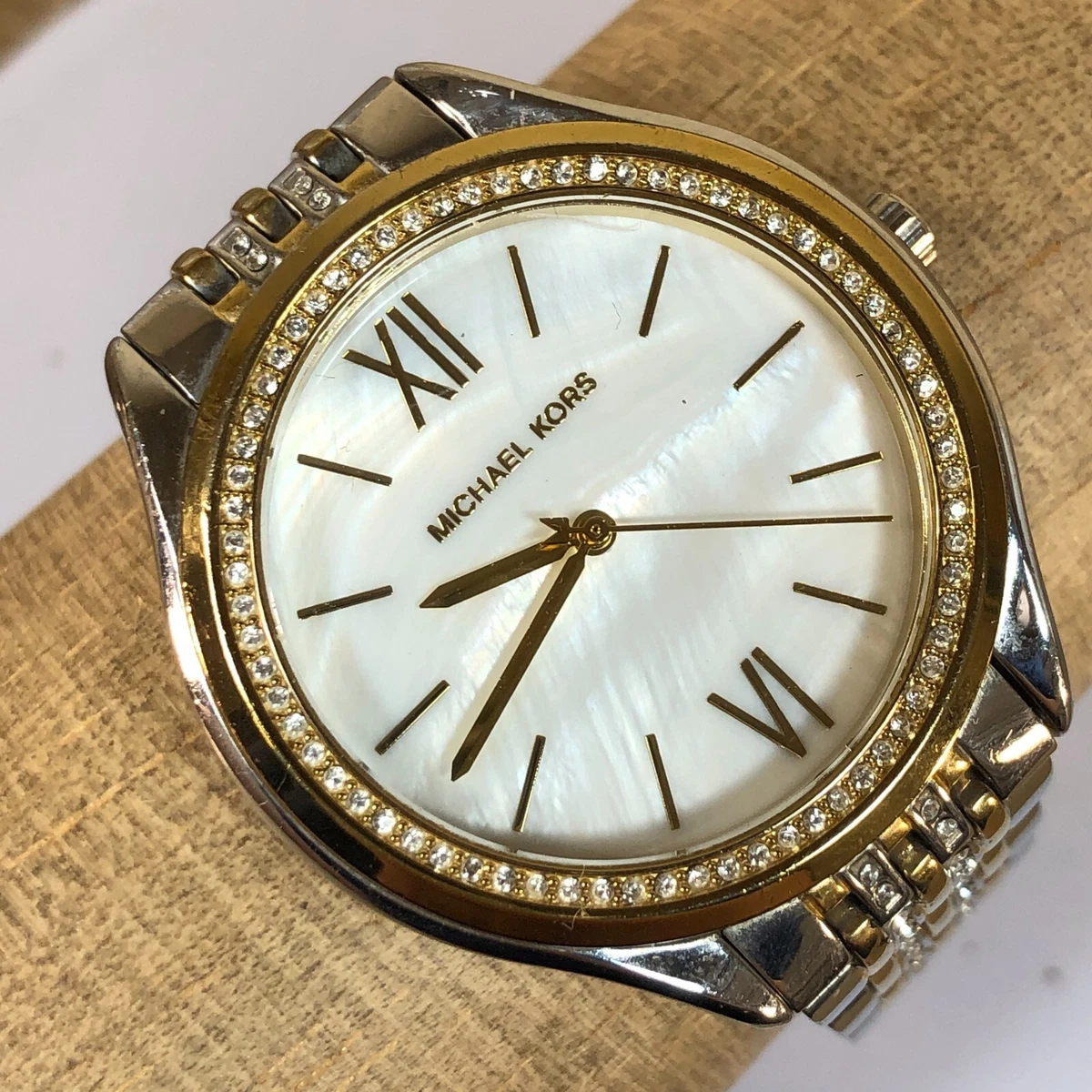 Michael kors 2024 watch women silver
