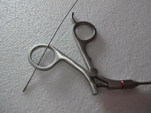 SS Cystoscopy Flexible Grasping Forceps or Biopsy Double Action Jaws 4 Fr x 60cm - Picture 4 of 7