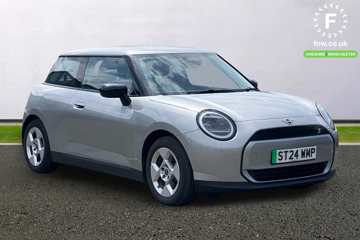 2024 MINI Cooper 160kW SE Classic 54kWh 3dr Auto Hatchback ELECTRIC Automatic