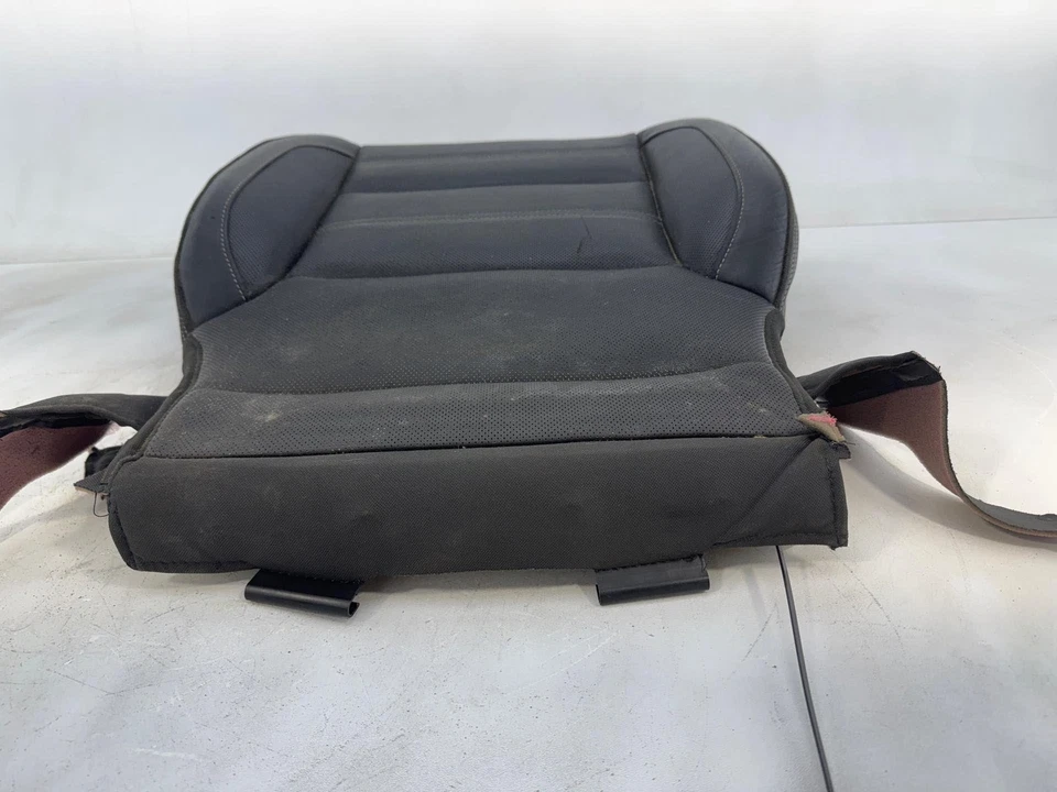 Almofada inferior do assento dianteiro direito GMC Yukon XL 1500 2015-2020 fabricante de equipamento original - Imagem 4 de 4